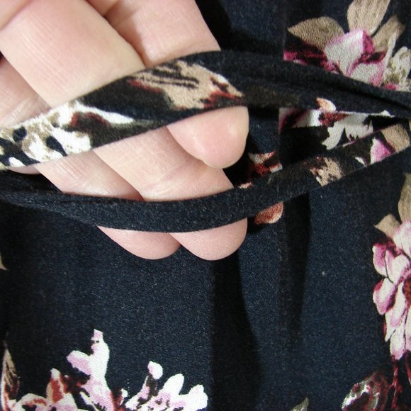 Black Pink Floral Ruffle Wrap Dress Chelsea & Violet Large Cottagecore Romantic - Picture 14 of 16